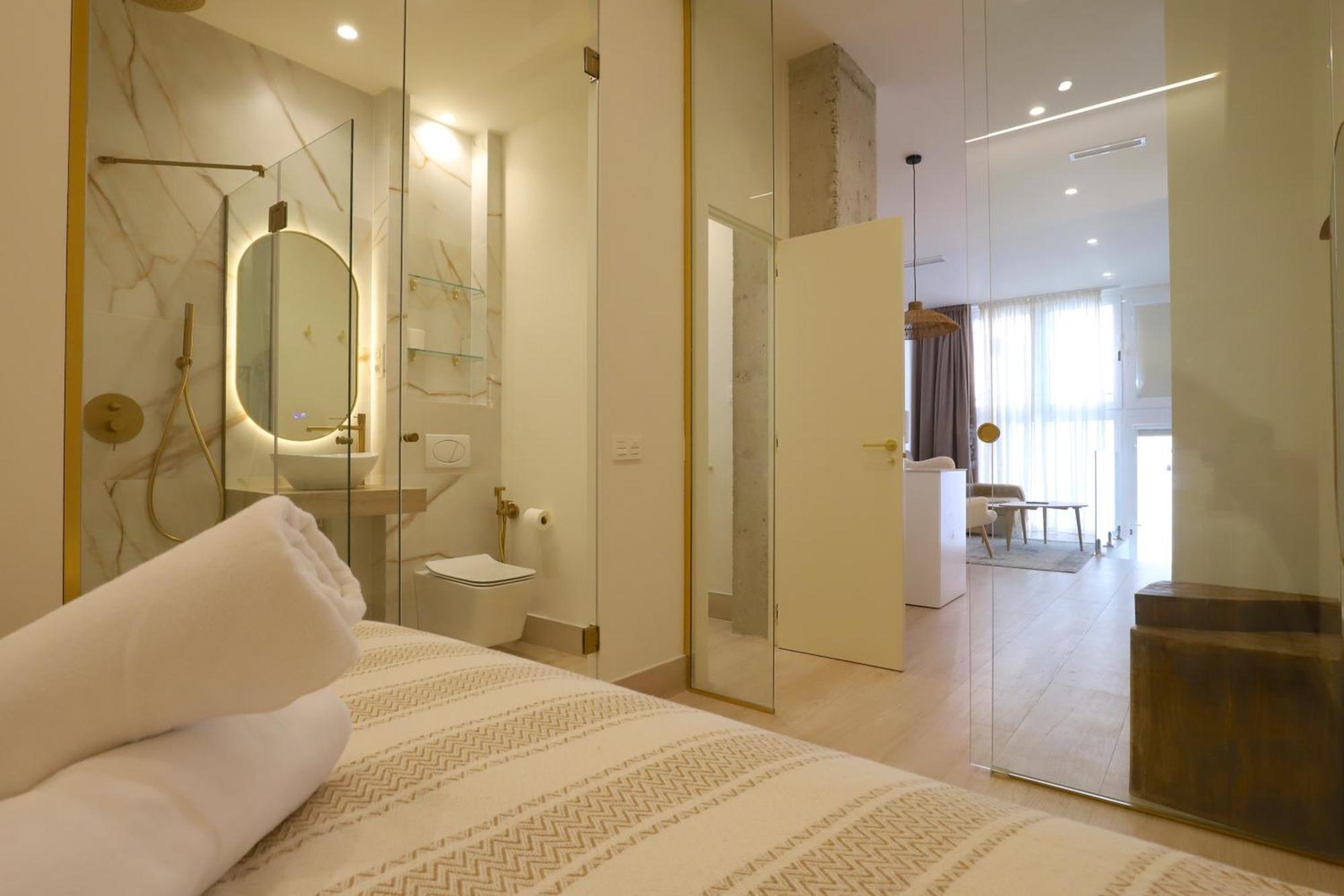 Apartamentos Orilla Del Bernabeu มาดริด ภายนอก รูปภาพ